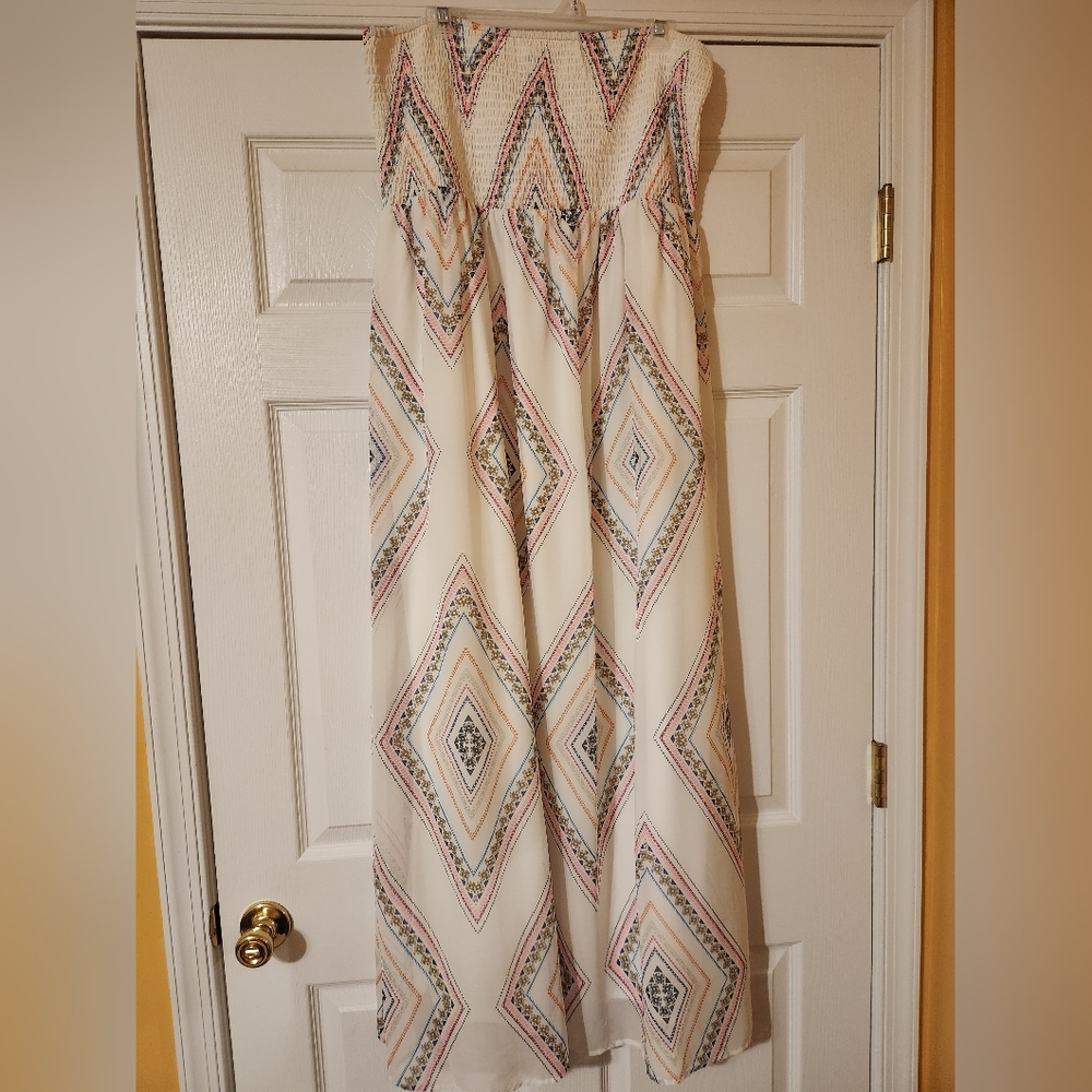 Old Navy Bohemian Geometric Maxi Dress